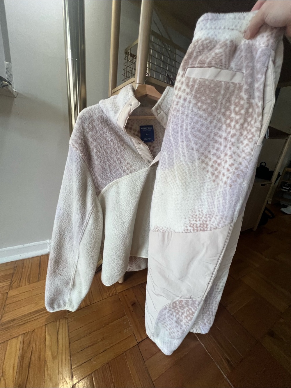 Without Walls Cream & Light Pink Sherpa Pullover Jacket & Sweatpants Size Small